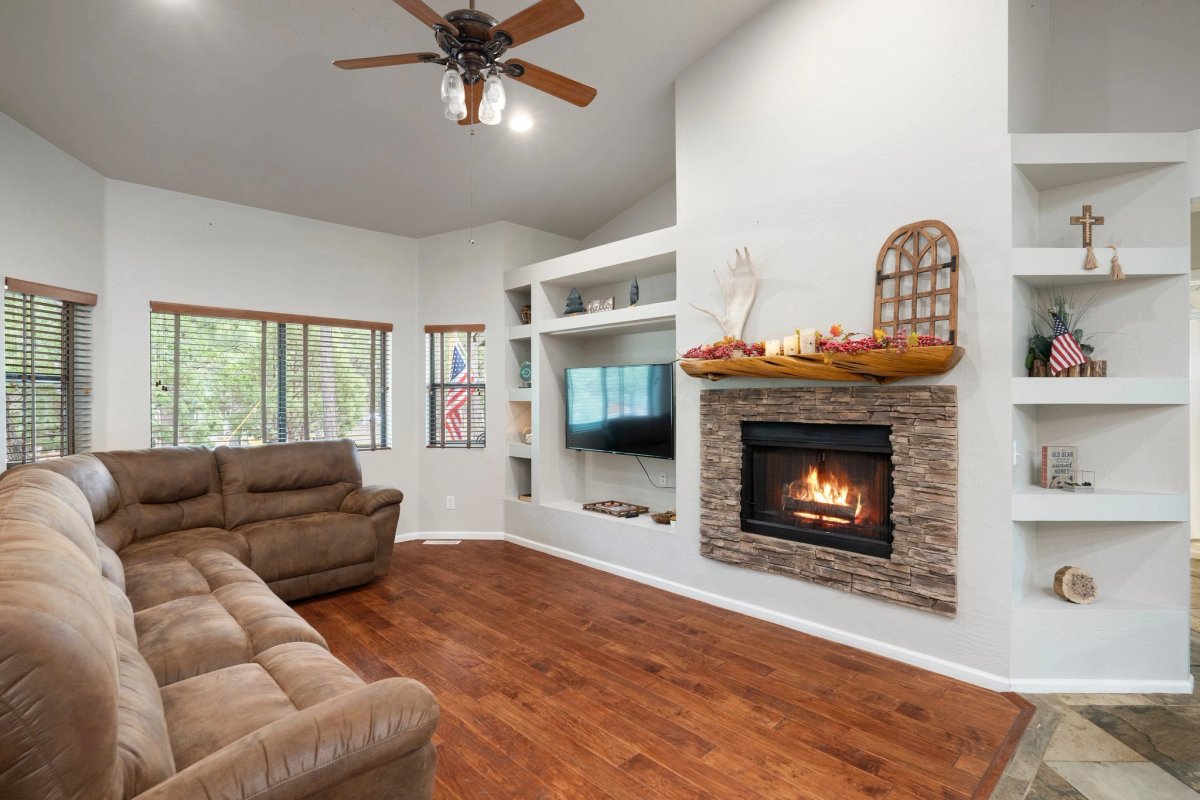 Living room & kitchen, photo 4