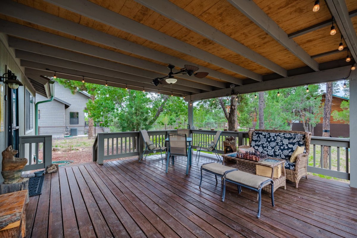 Deck & outdoors, photo 19