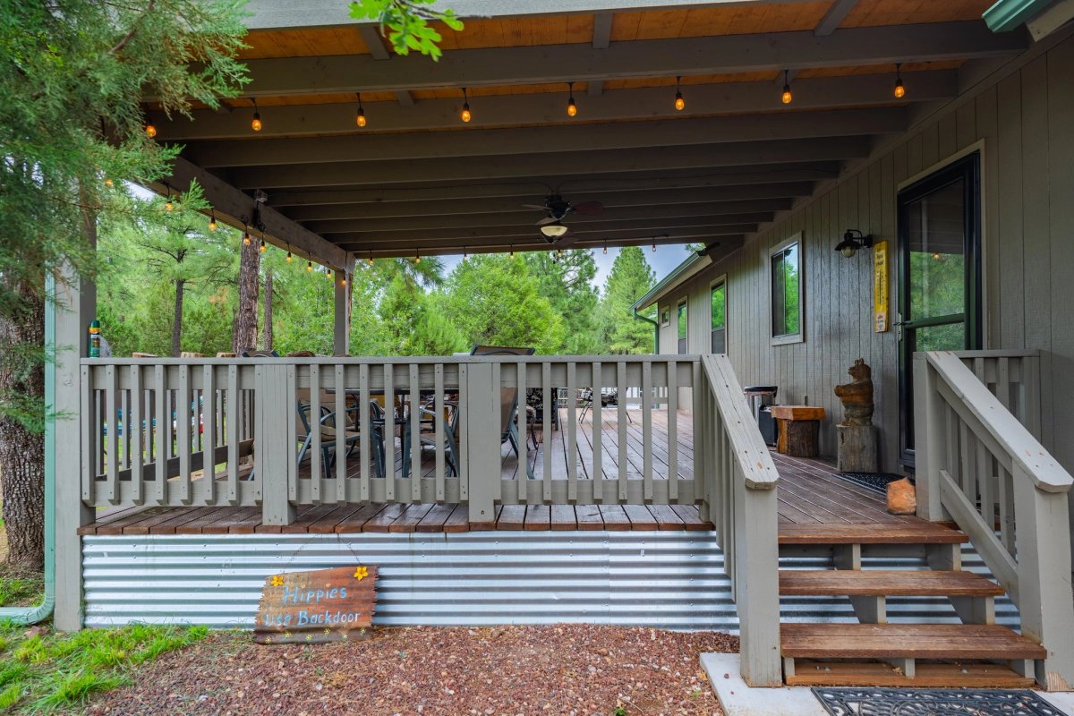 Deck & outdoors, photo 9